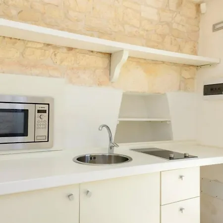 Trulli Terrarossa 别墅